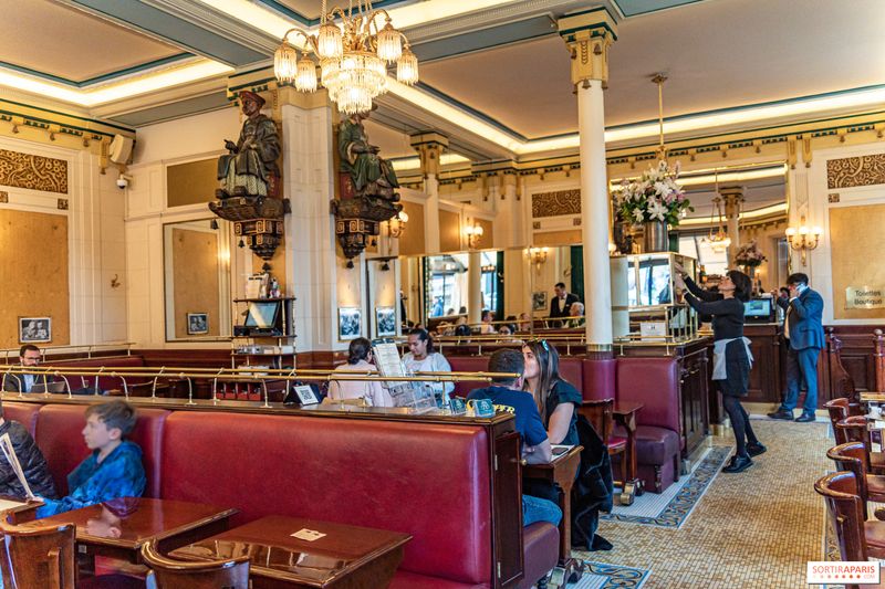 Les Deux Magots – The Literary Soul of Paris