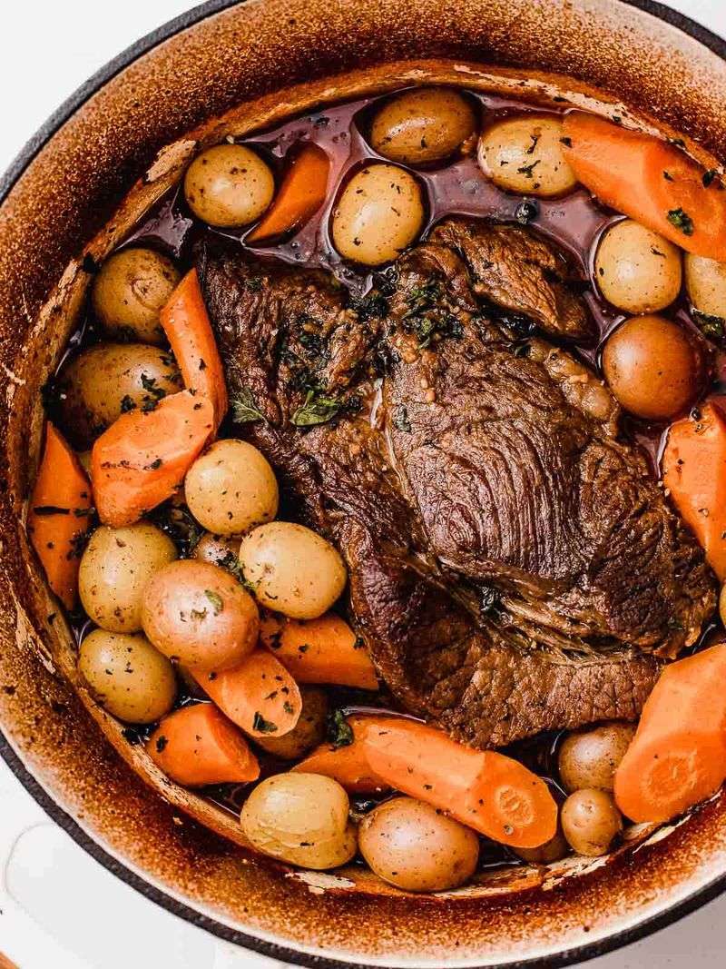 Canned Roast Beef with Gravy