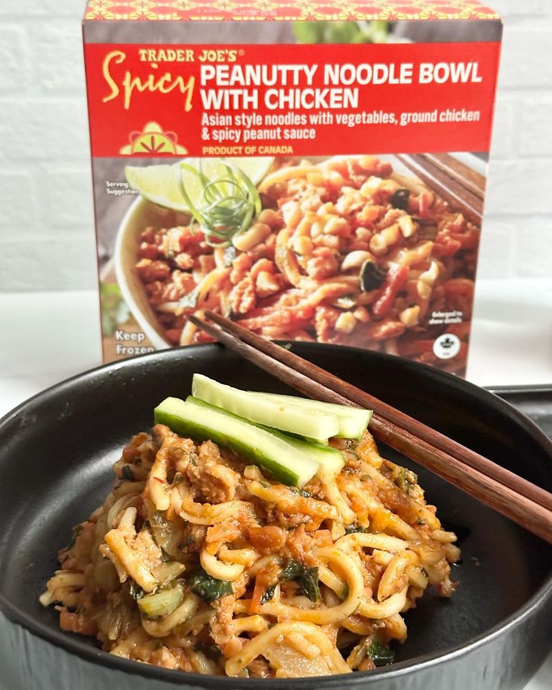 Spicy Peanutty Noodle Bowl With Chicken