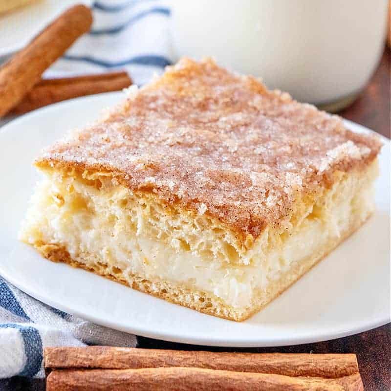 Cheesecake Crescent Bars