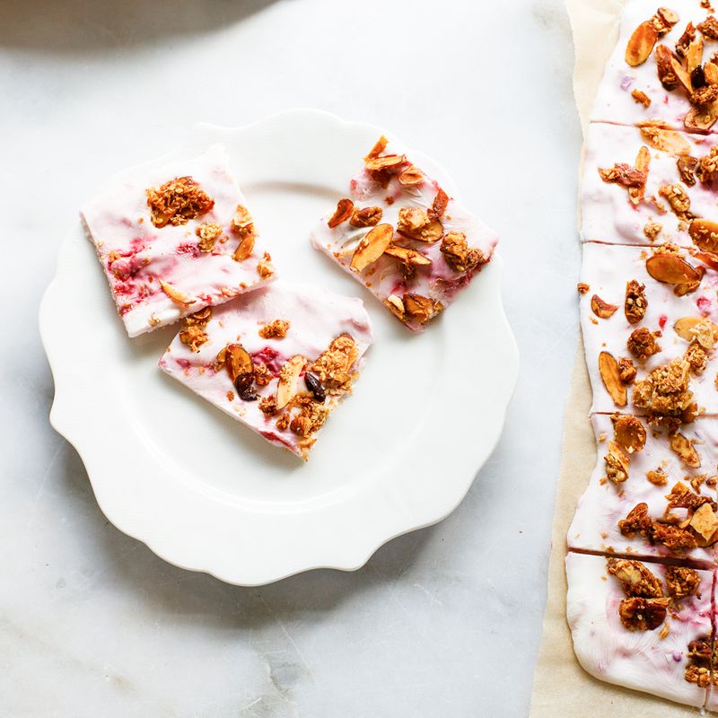 Granola Yogurt Bark