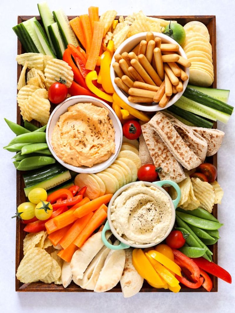 Hummus Plate With Veggies And Pita