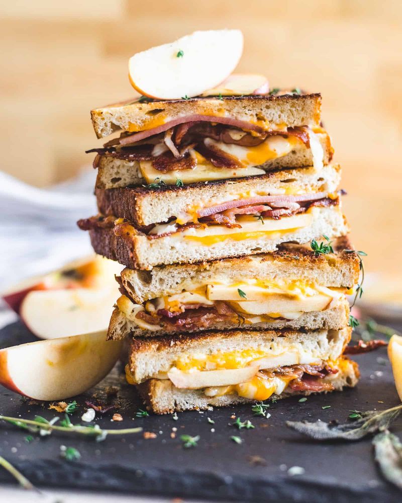 Apple & Cheddar Grilled Cheese