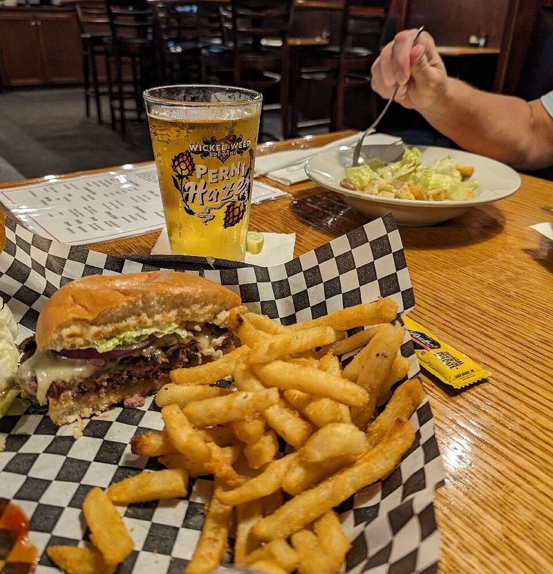 Harris' Steakhouse Herb Fries