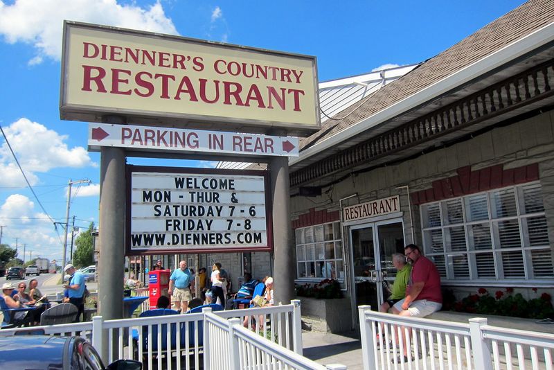 Dienner's Country Restaurant in Soudersburg
