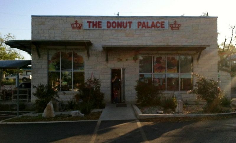 Donut Palace, Kerrville