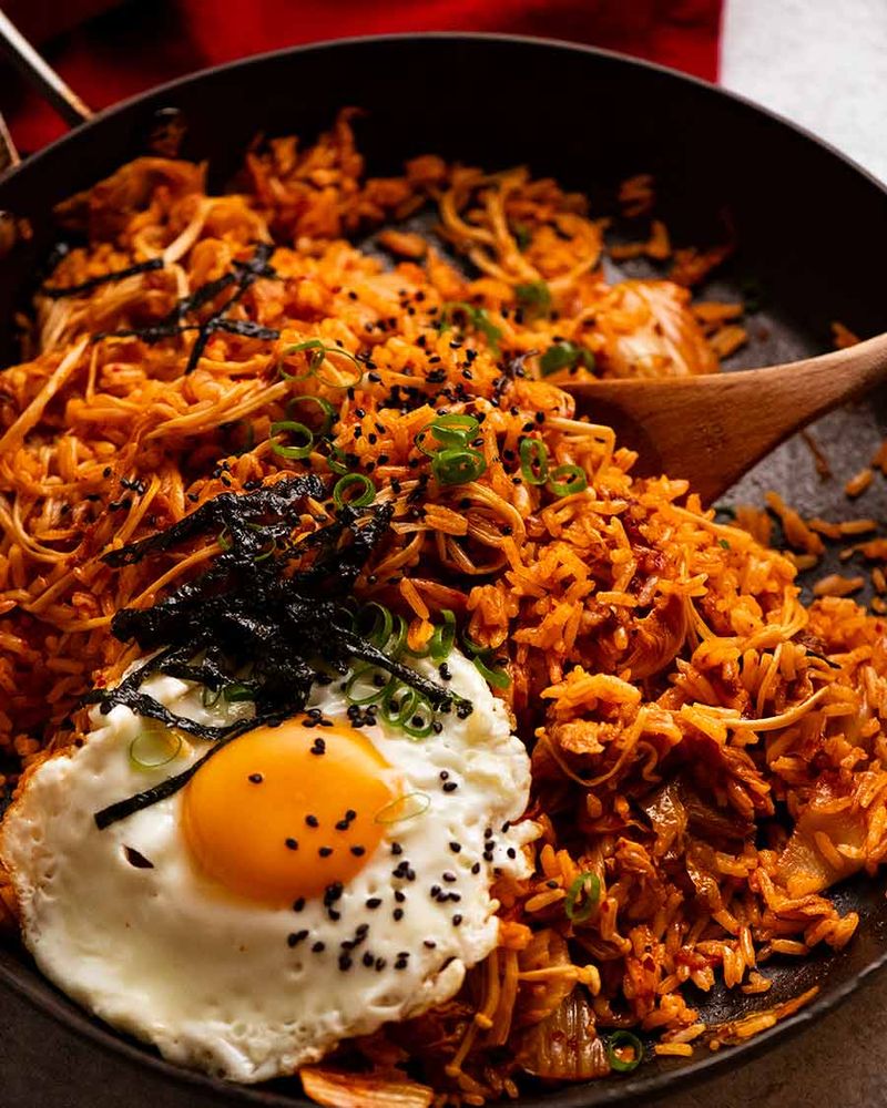 Kimchi Fried Rice (Kimchi Bokkeumbap)