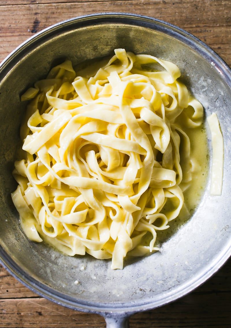 Fettuccine Alfredo: Silky Butter-Parmesan Simplicity