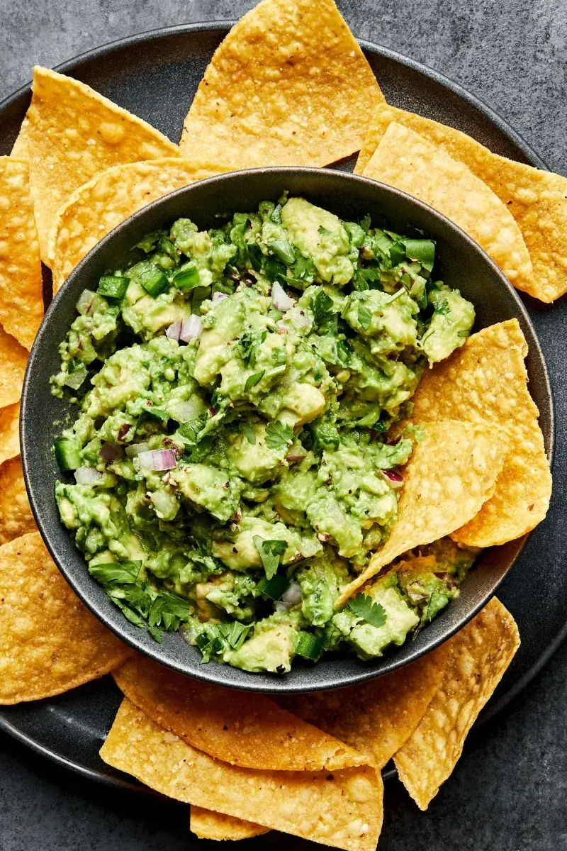 Guacamole with Fresh Tortilla Chips