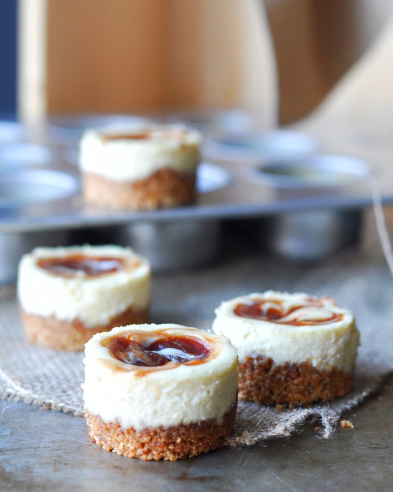Mini Cheesecakes with Almond Crust