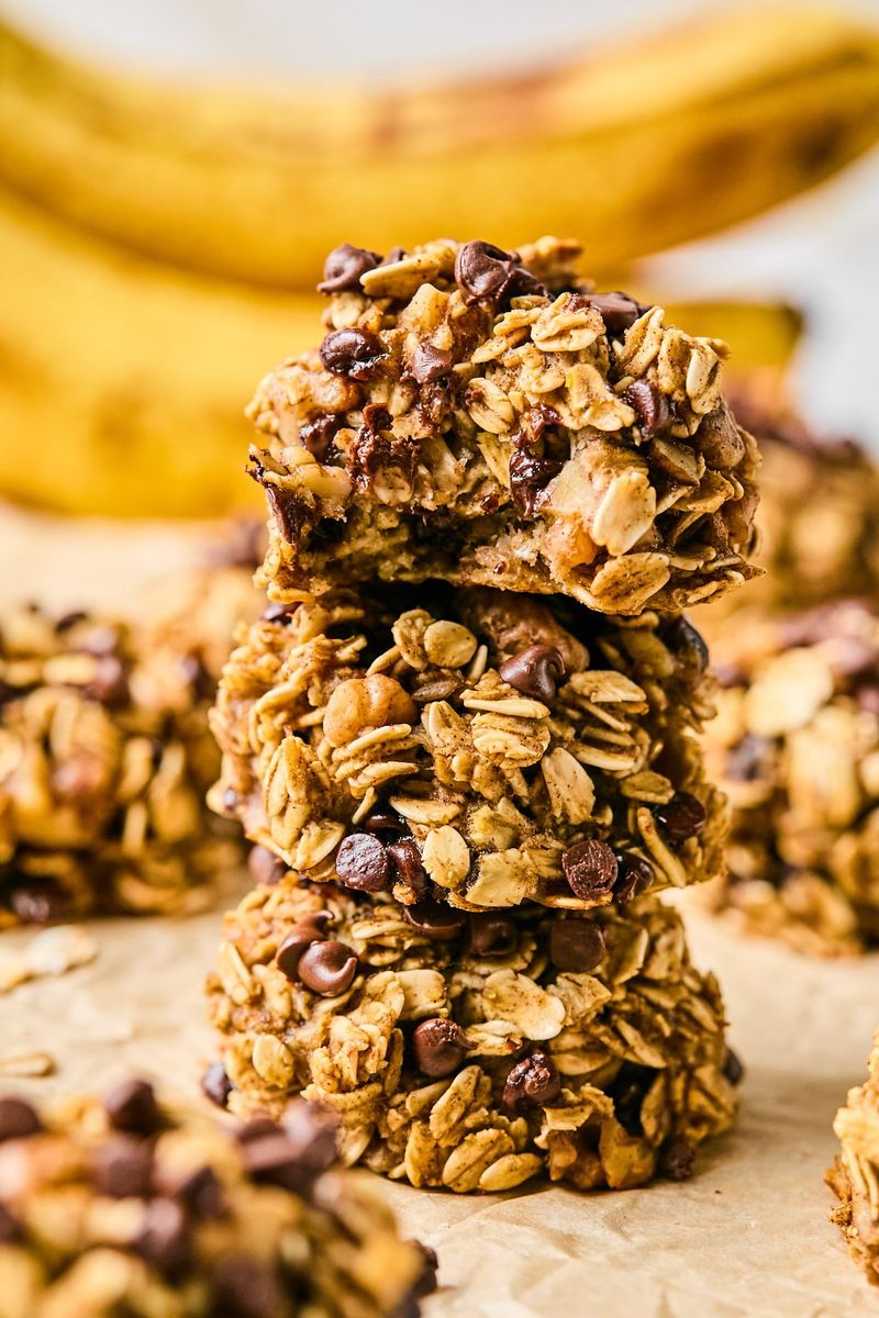 Banana Peanut Butter Oatmeal Cookies