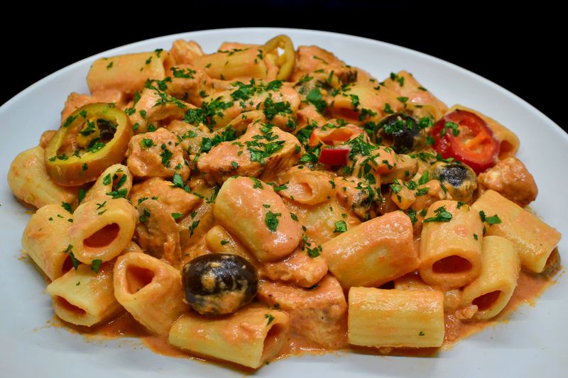 Chicken Riggies – Utica's Spicy Pasta Pride