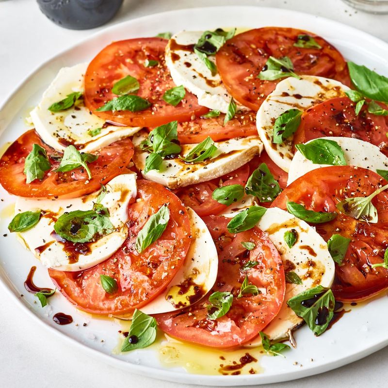 Caprese Salad With Balsamic Glaze