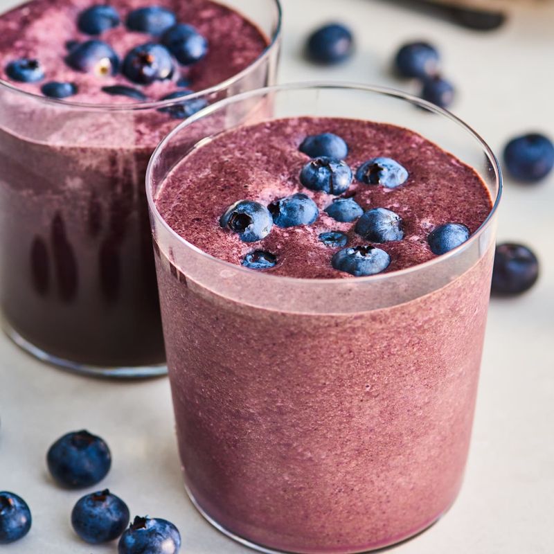 Avocado Berry Smoothie