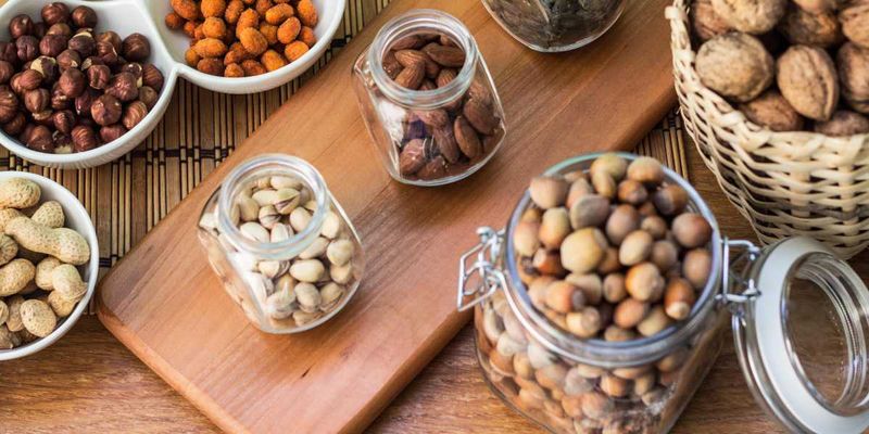 Nuts: Heart-Healthy Snacking