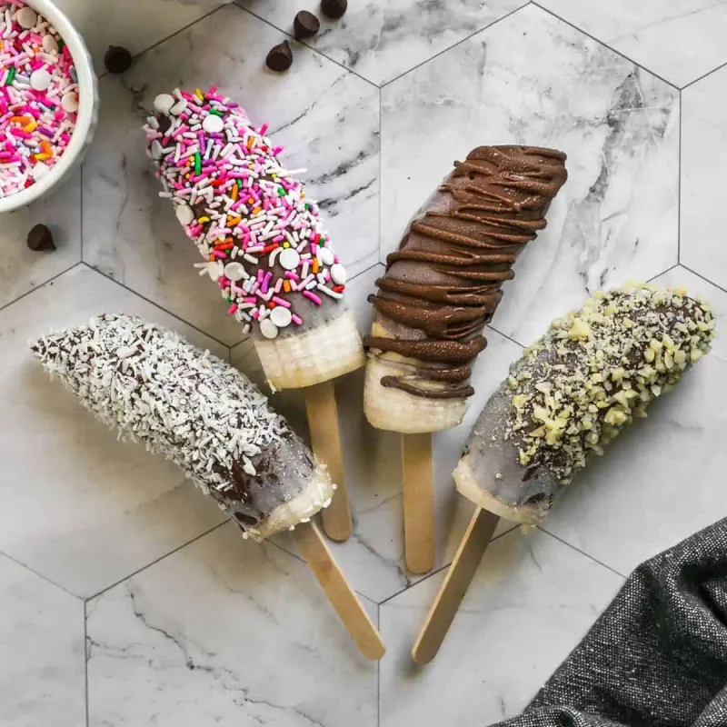 Chocolate-Dipped Frozen Banana Pops