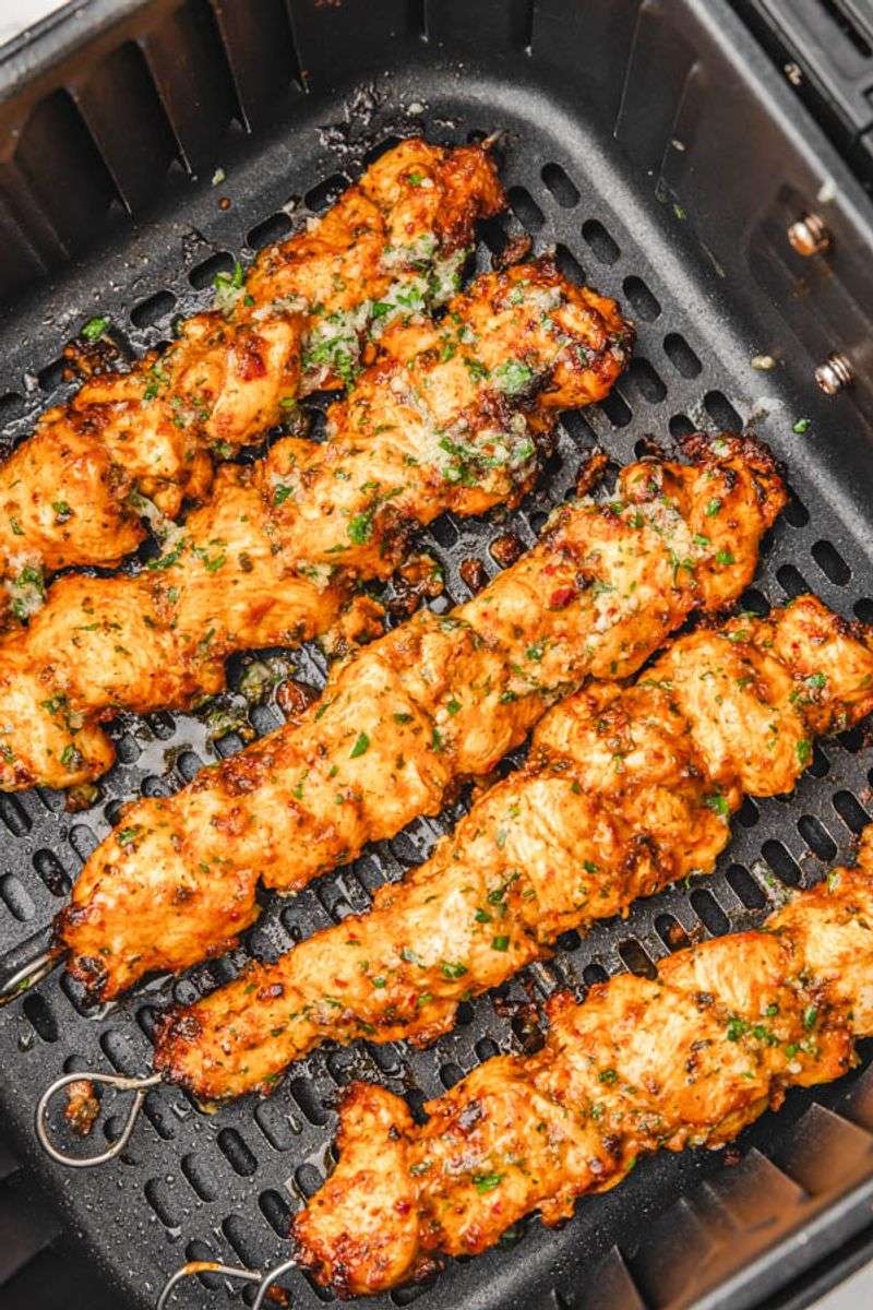 Easy Air Fryer Garlic Parmesan Chicken Skewers
