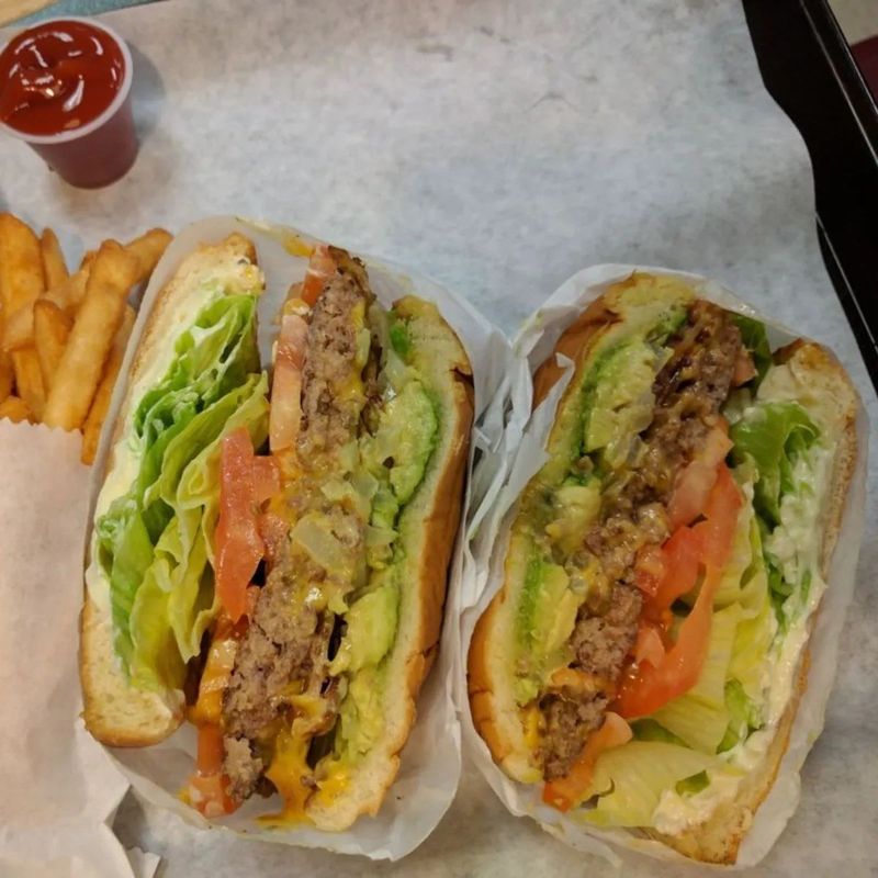Giant Hamburgers, Mesa
