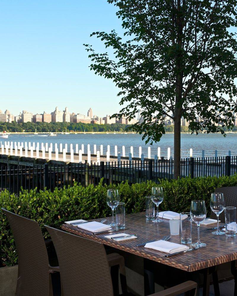 Haven Riverfront Restaurant and Bar - Edgewater