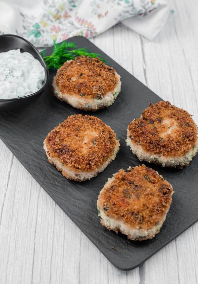 Grandma's Salmon Cakes