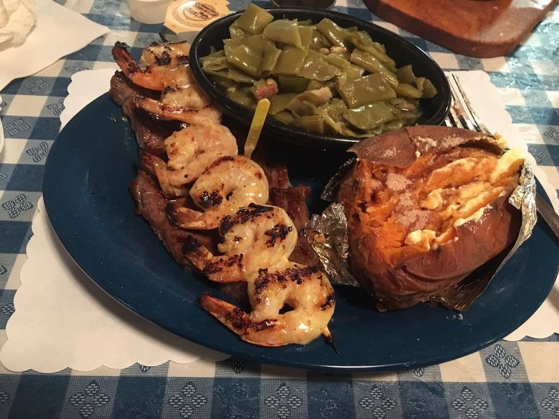 Country Cabin Steak House in Pearson