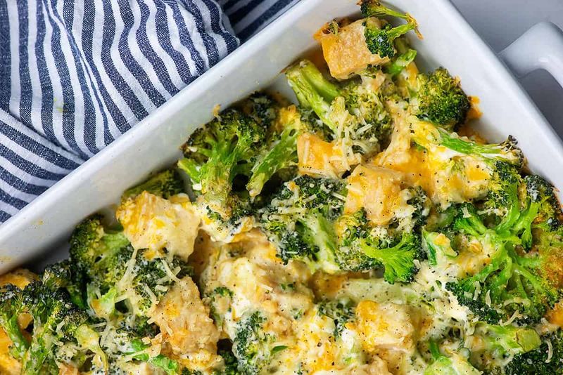 Cheesy Chicken and Broccoli Bake
