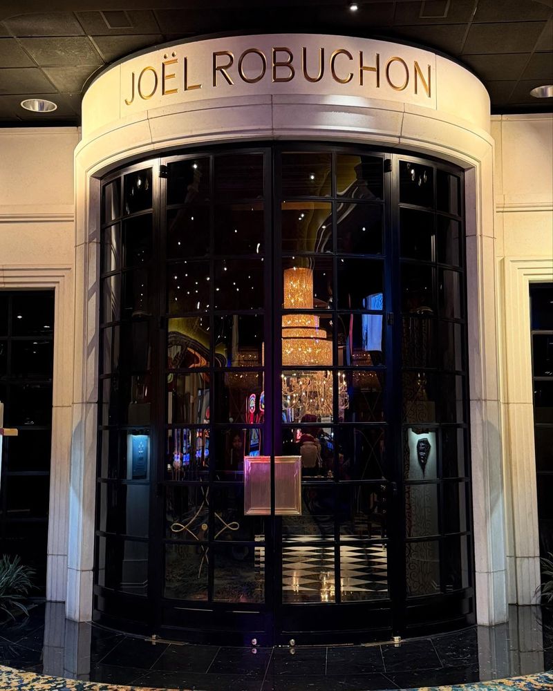 Joel Robuchon