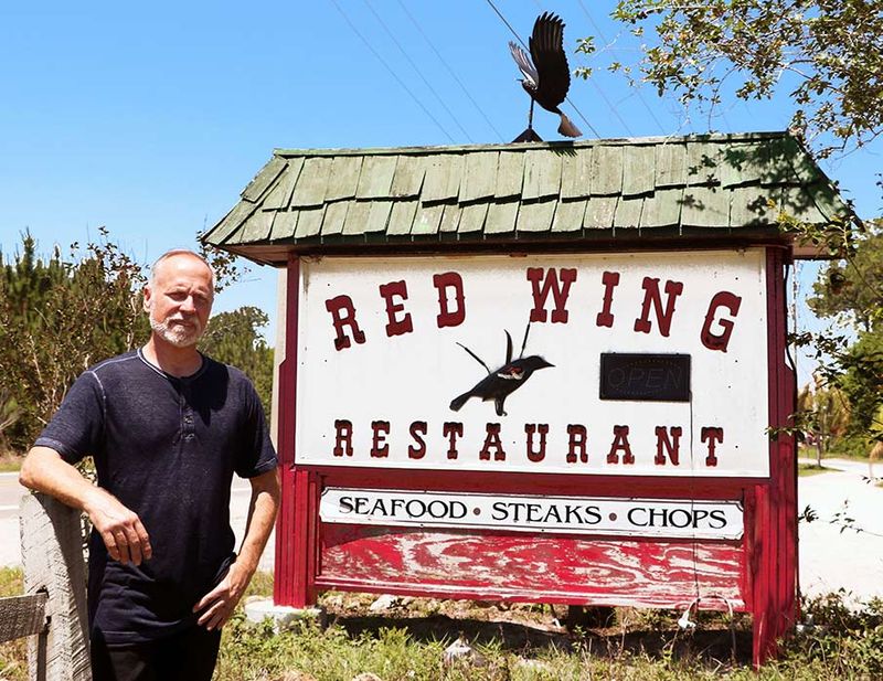 Red Wing Restaurant, Groveland