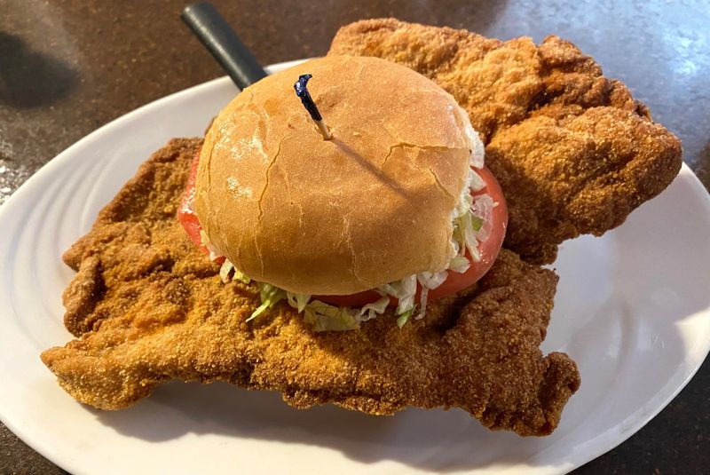 Indiana – Breaded Pork Tenderloin Sandwich
