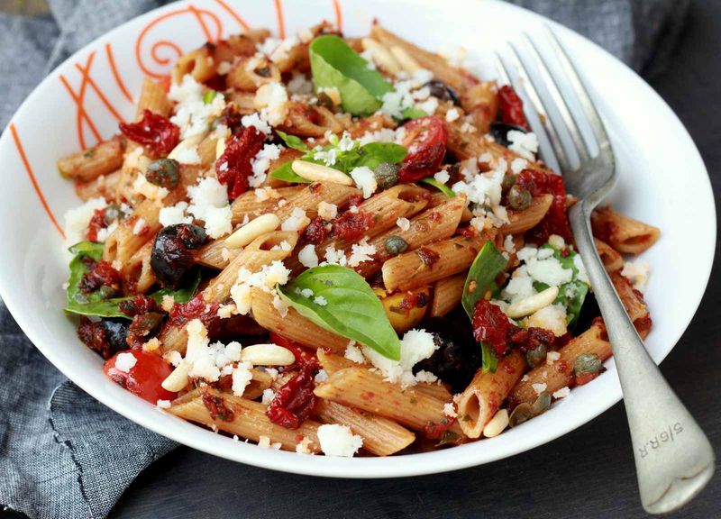 Sun-Dried Tomato and Goat Cheese Pasta Salad