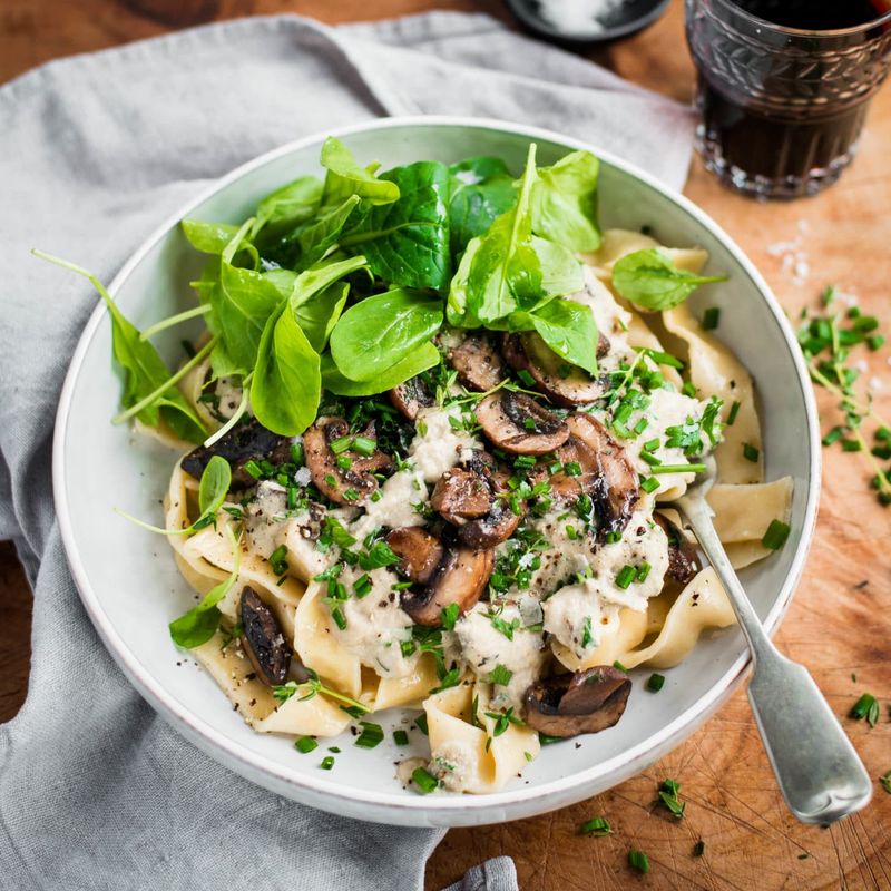 Creamy Cashew Alfredo Pasta