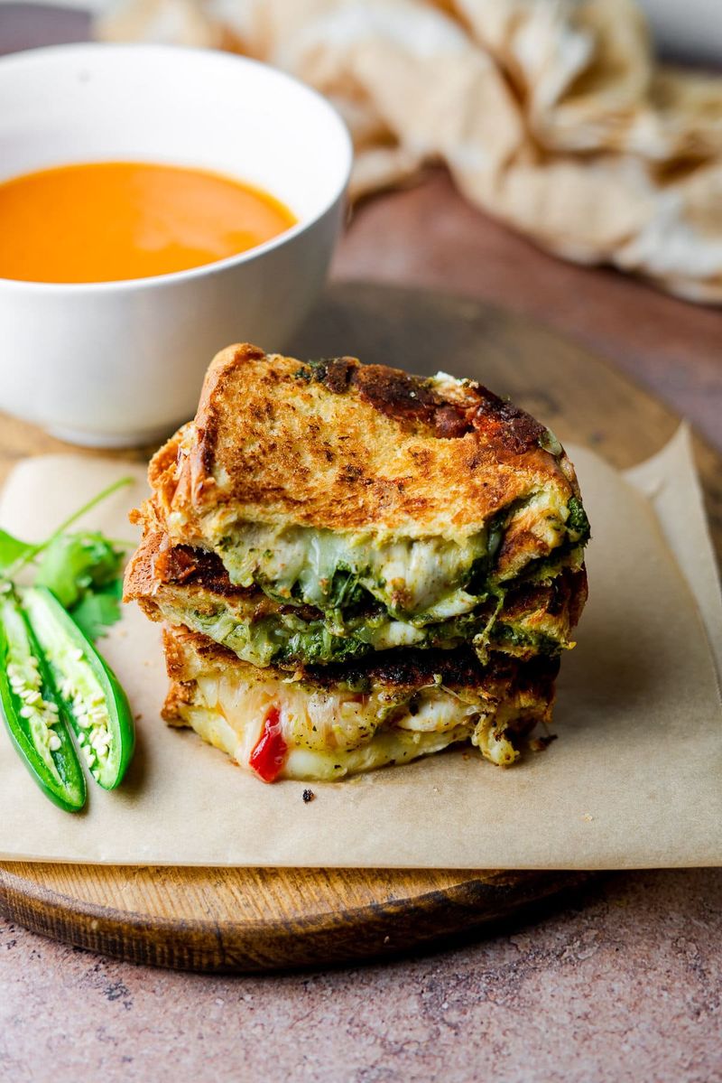 Sandwich Sensation: Curry-Stuffed Grilled Delight