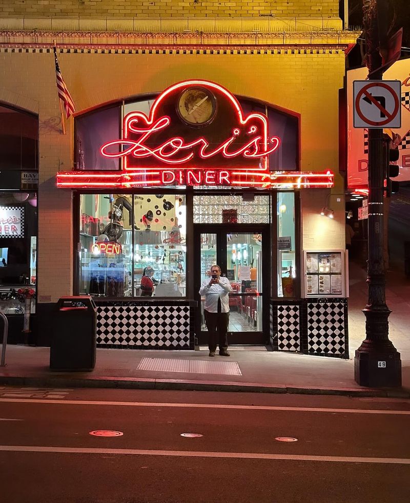 Lori's Diner