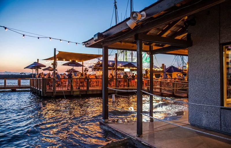 Hudson's Seafood House on the Docks, Hilton Head Island