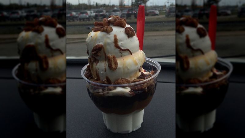 Dixie Belle Sundae
