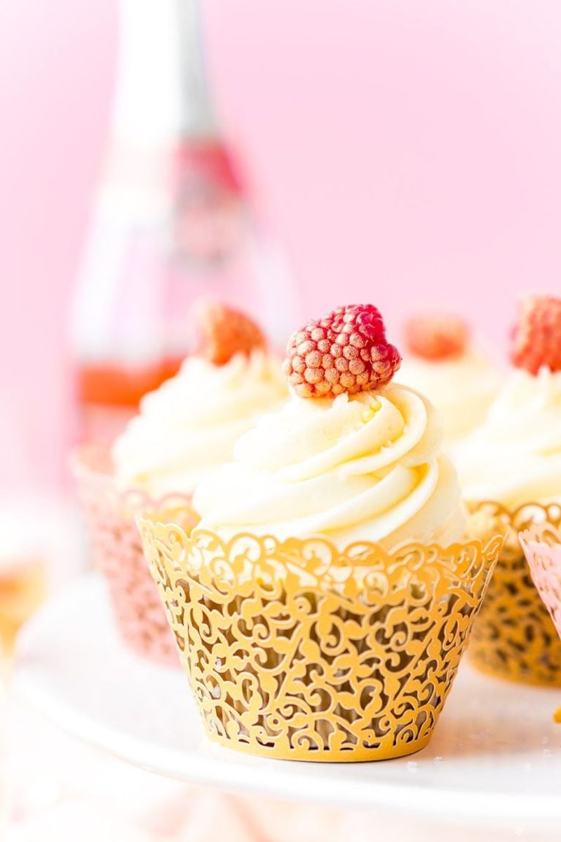 Raspberry Champagne Cupcakes