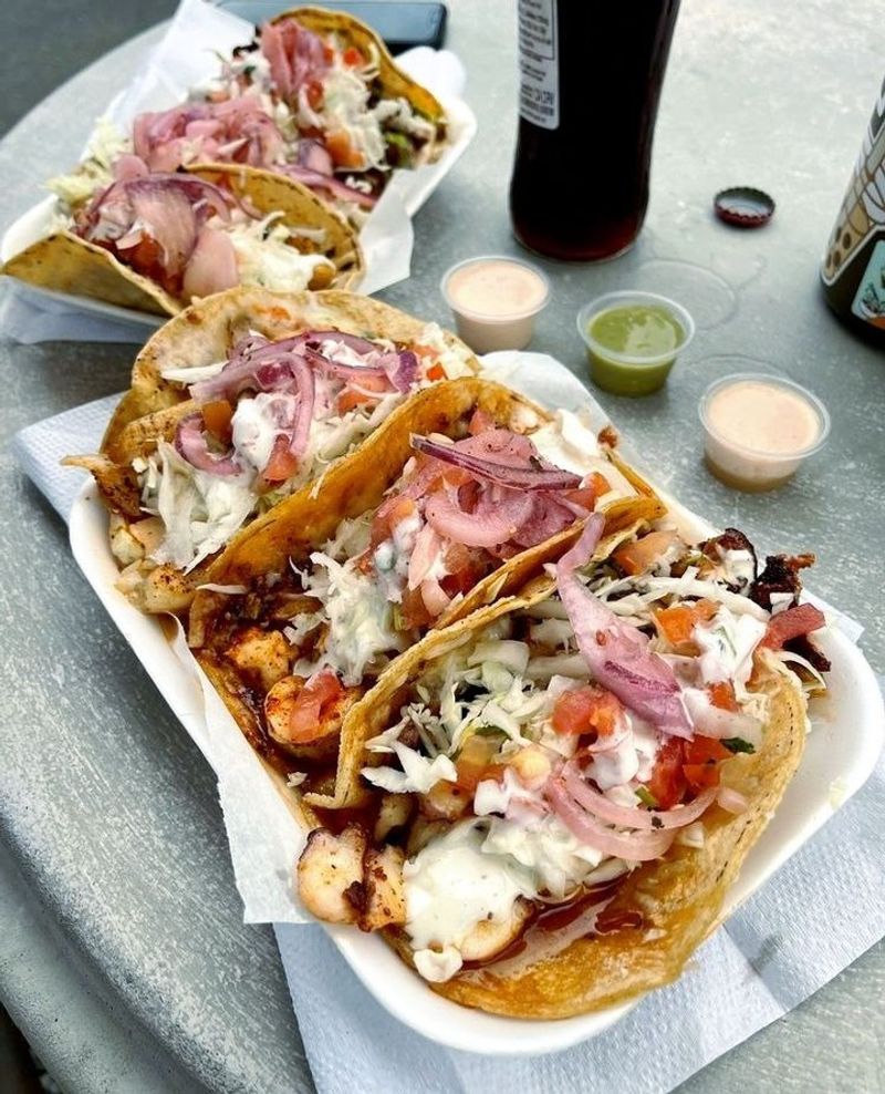 Mariscos Mi Gusto Es (San Diego)