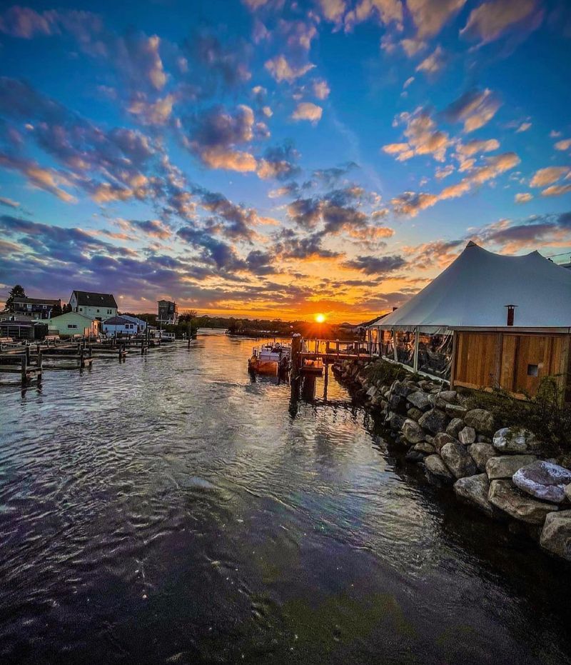 Matunuck Oyster Bar, Wakefield