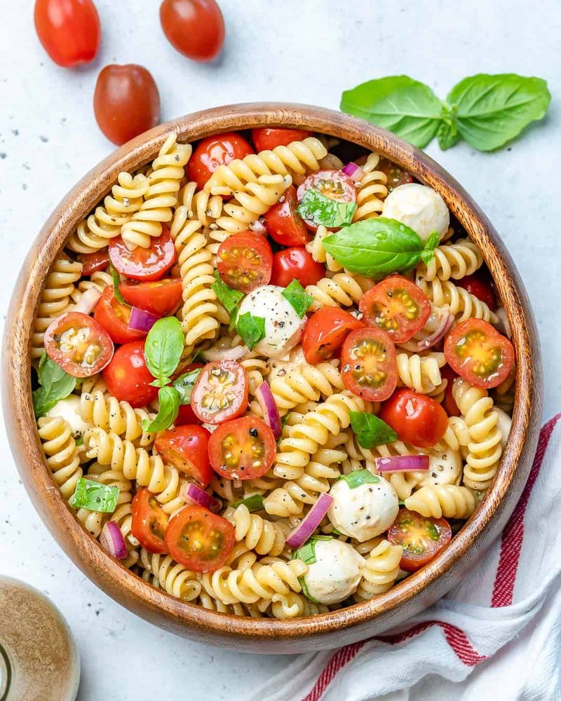 Classic Caprese Pasta Salad