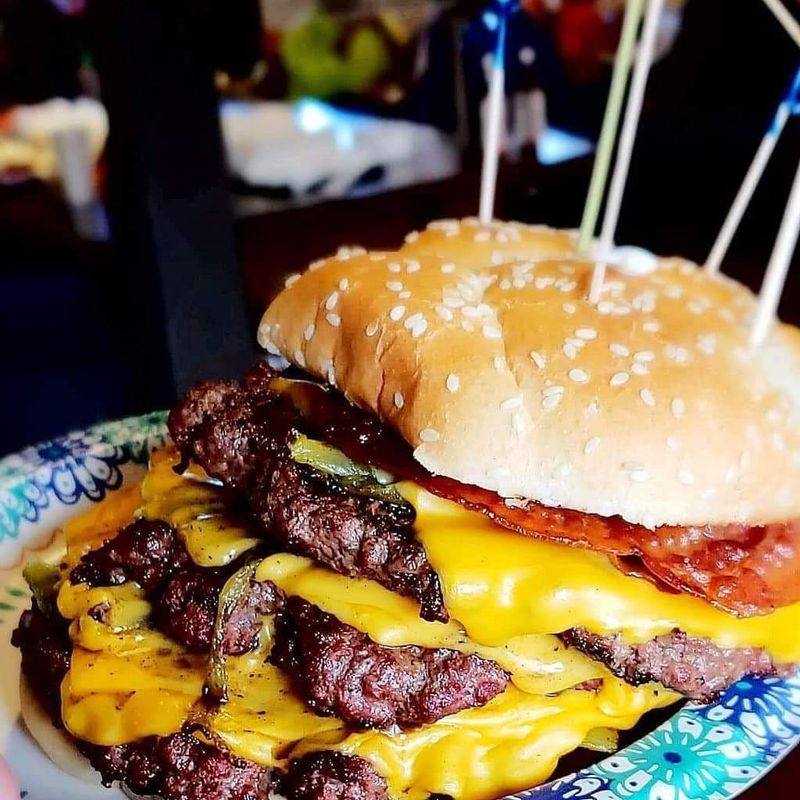 Chuck Box, Tempe