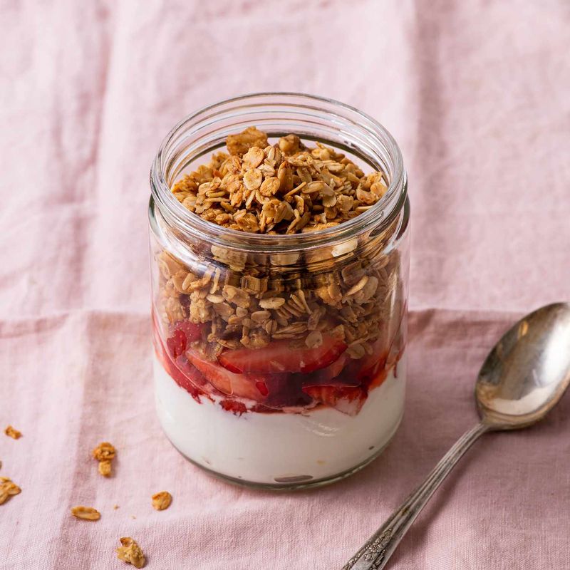 Strawberry Yogurt Parfaits