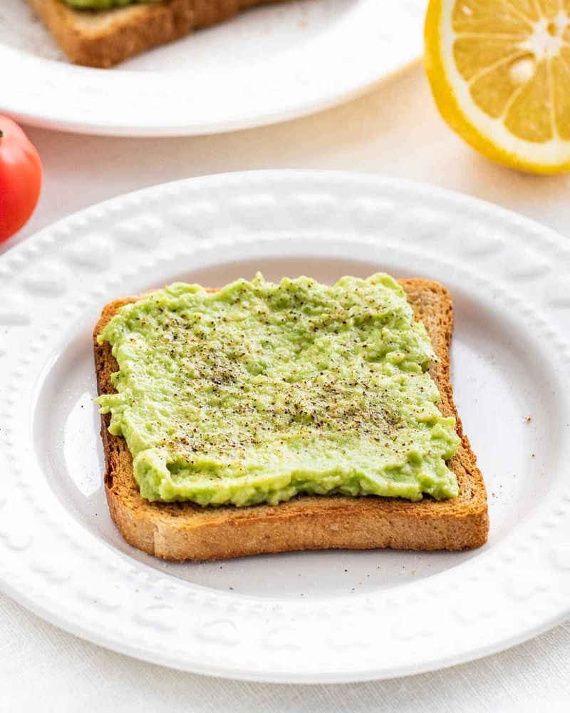 Avocado with Only Lemon Juice