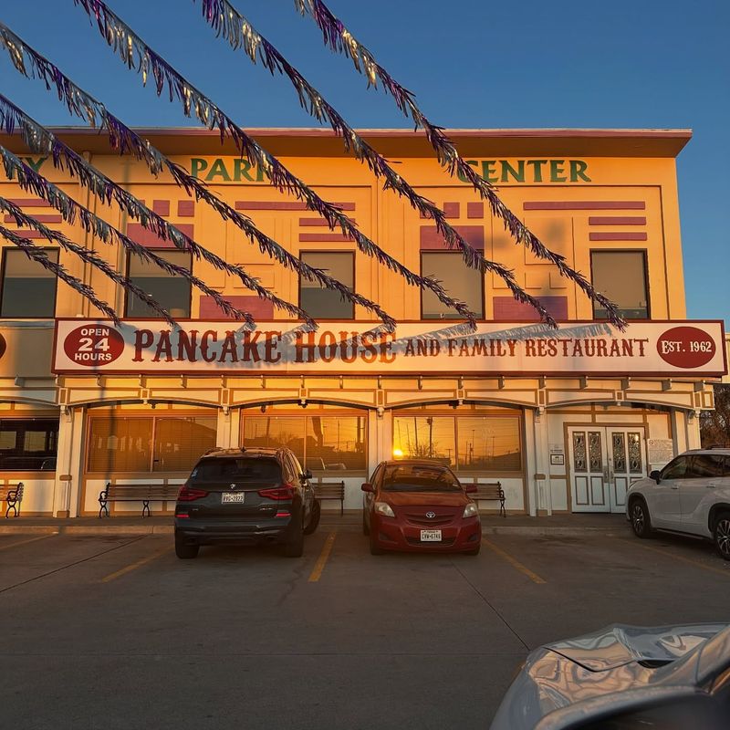 Ol' South Pancake House in Fort Worth
