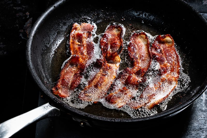 Crispy American Bacon - Breakfast Revolution