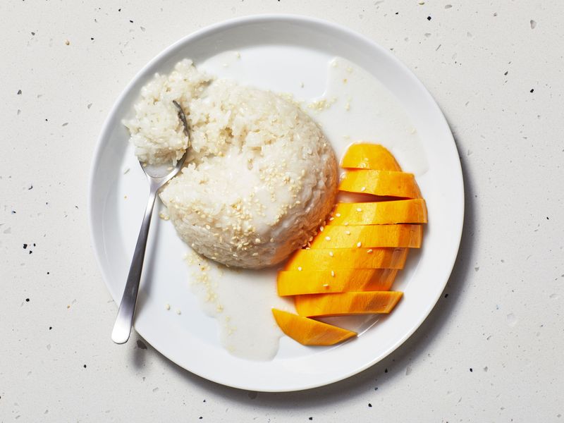 Mango Sticky Rice: Thailand's Tropical Symphony