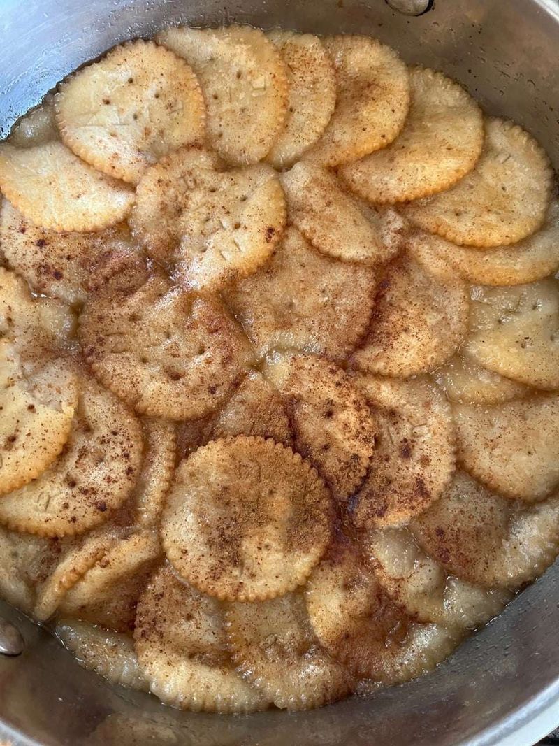 Mock Apple Pie (Ritz Cracker Pie)