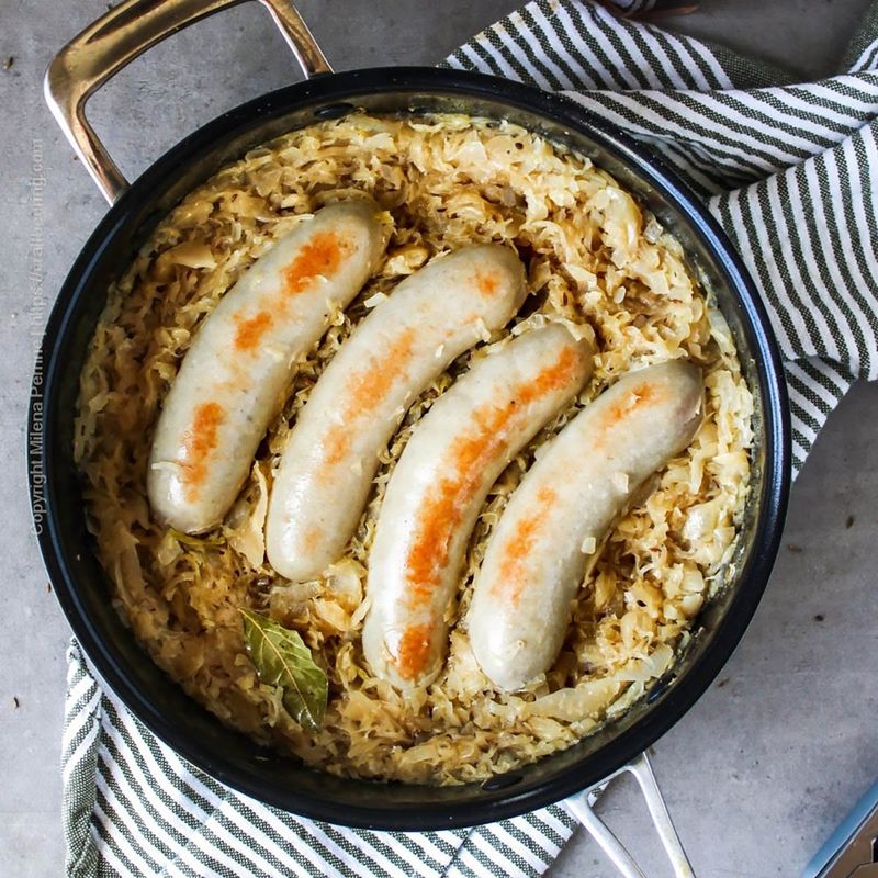 Bratwurst: Sizzling Sausage Sensation