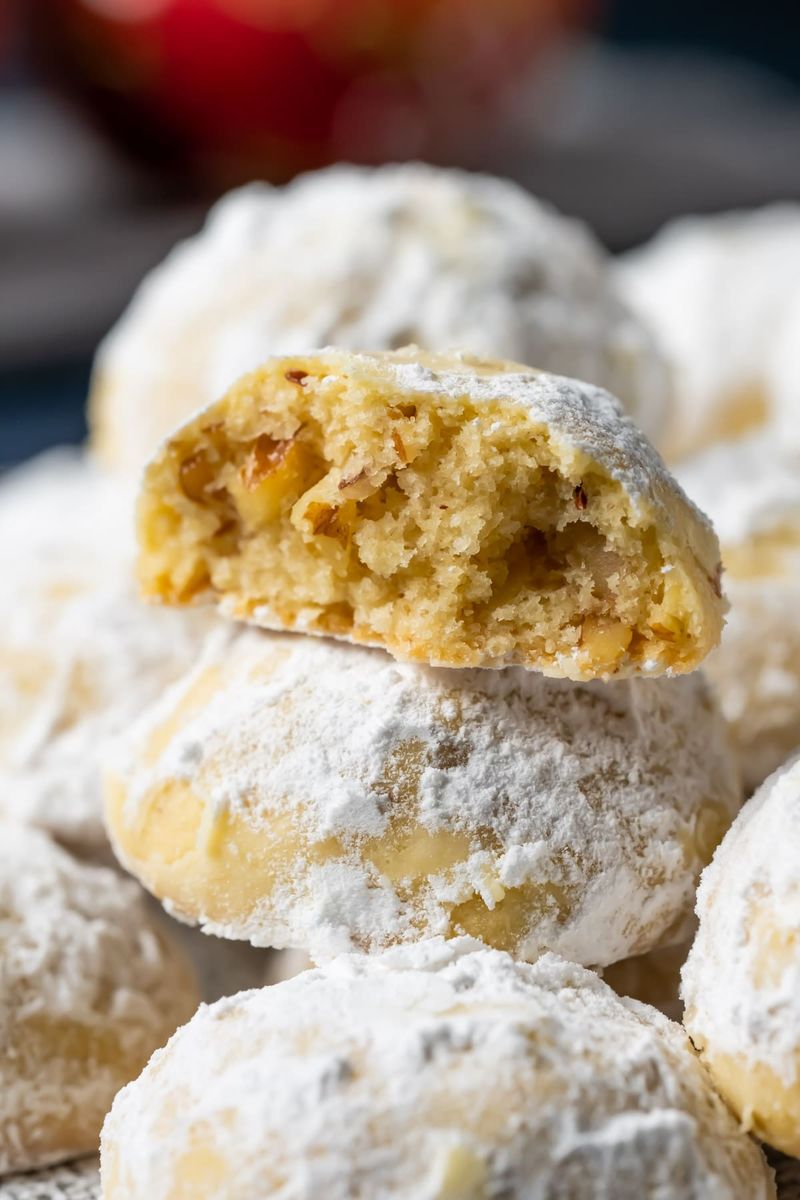Vegan Snowball Cookies