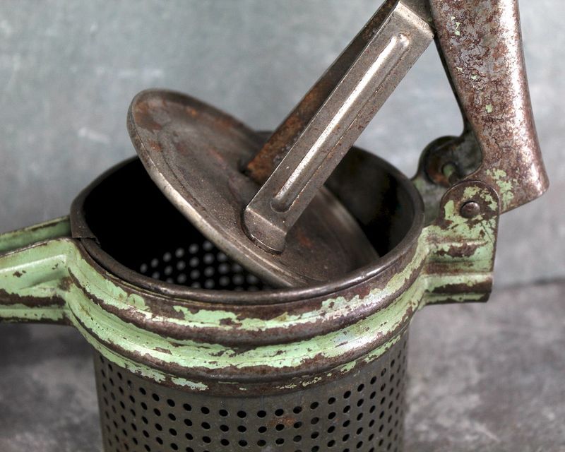 Tin Potato Ricer: The Spud Stringifier