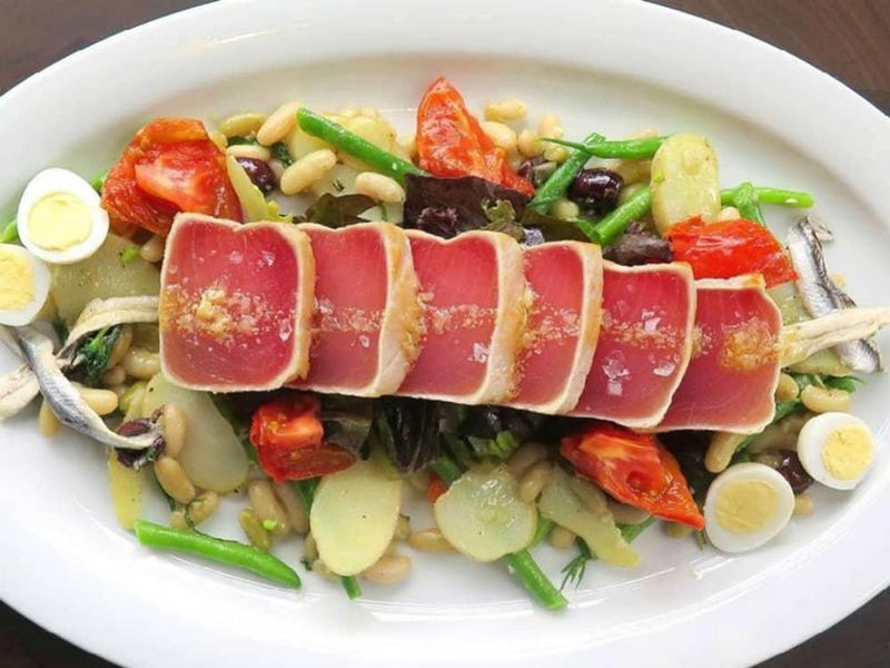Water Grill - Dock-to-Dish Tuna Transparency
